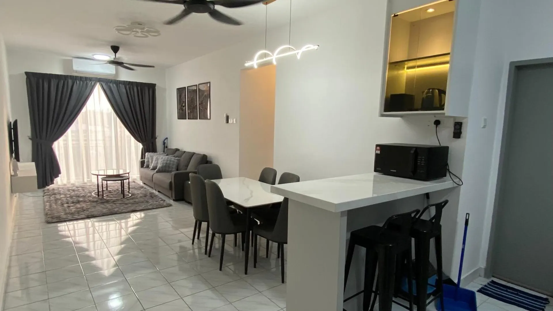 Lilyhouse Homestay-مسلم ملقا 0*,